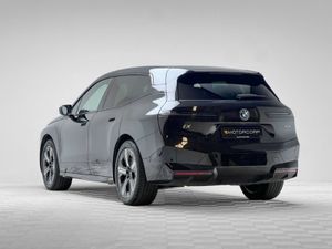 BMW IX 40 M Sport Xdrive - Image 4