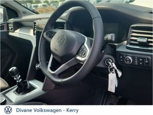 Volkswagen Amarok Life 2.0 168 BHP Manual 4 Wheel - Image 4