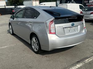 2012 TOYOTA PRIUS 1.8L HYBRID FULL OPTON - Image 3