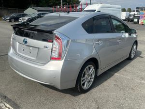 2012 TOYOTA PRIUS 1.8L HYBRID FULL OPTON - Image 4
