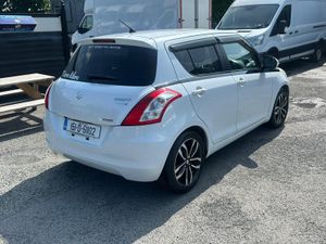 2015 Suzuki Swift Style Full Option - Image 4