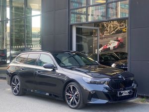 BMW 5 Series Touring 530e M-sport Pro Auto (phev) - Image 3