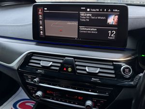 BMW 5-Series 2023 msport 520d - Image 2