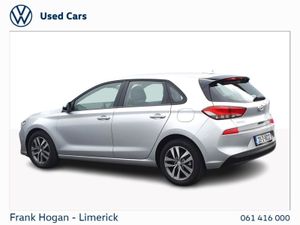 Hyundai i30 Diesel Deluxe - Image 3