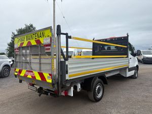 Mercedes-Benz Sprinter Traffic Management - Image 4