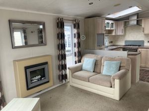 SNAPPED UP ANOTHER MONTROUX IN STOCK - Image 4