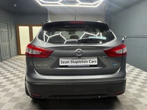 Nissan Qashqai 1.5 SV MY16 SP+NC E6 4 4DR - Image 3