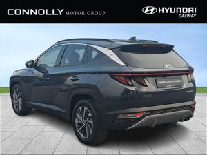 Hyundai Tucson 2WD Executive Plus - Image 4