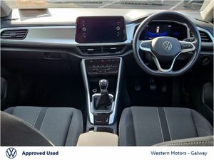 Volkswagen T-Roc Life  Rear Camera  Alloys  App C - Image 2