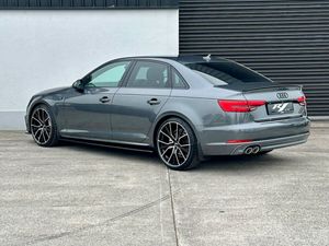 2016AUDI A4 S LINE BLACK EDITION  SPEC 2.0 TDI 190 - Image 3
