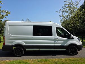 16 Ford Transit 2.2 RWD Factory Crew Cab 7 seater - Image 2