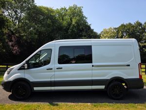 16 Ford Transit 2.2 RWD Factory Crew Cab 7 seater - Image 4