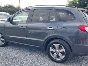 🔵 Hyundai Santa Fe 2.2 CRDI PREMIUM 7 SEATS - Image 3