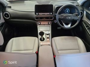 Hyundai Kona Kona EV Premium 64 kWh  call Jonatha - Image 4