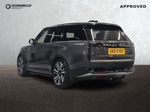 Land Rover Range Rover Estate HSE - Image 3