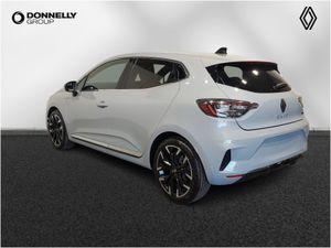 Renault Clio Hatchback Techno - Image 3