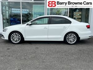 Volkswagen Jetta HIGHLINE 2.0 TDI MANUAL 5SPEED 11 - Image 3