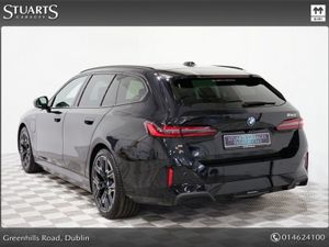 BMW 5 Series  touring  Panoramic Roof  20 Alloys - Image 2
