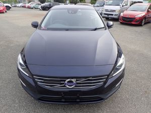 Volvo V60 2.0 D4 SE LUXURY DIESEL 190 BHP AUTO // - Image 2