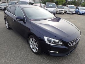 Volvo V60 2.0 D4 SE LUXURY DIESEL 190 BHP AUTO // - Image 3