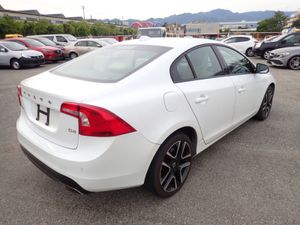Volvo S60 2.0 D4 SE LUXURY PLUS DIESEL AUTOMATIC / - Image 4