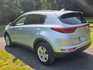 17 Kia Sportage 1.7 crdi New Cvrt **No Vat - Image 4
