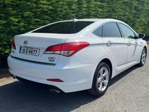 Hyundai i40 2015 STYLE 1.7 Crdi  NCT 05-26 - Image 3
