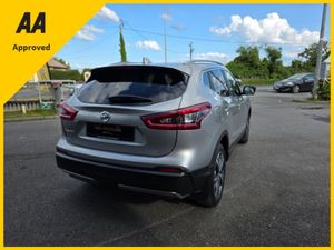 Nissan Qashqai 1.3 SV PREMIUM MY19 4DR - Image 2