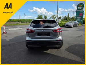Nissan Qashqai 1.3 SV PREMIUM MY19 4DR - Image 3
