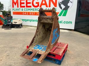 24" GEITH DIIGING BUCKET.....80mm PINS........... - Image 2