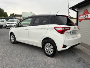 2019 TOYOTA YARIS VITZ PETROL  AUTO - Image 4