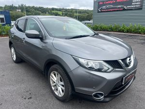 2015 (152) Nissan Qashqai Acenta Premium 1.5 DCI - Image 2