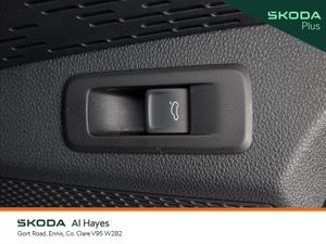 Skoda Octavia  sportline rare Stock 2.0tdi 150HP - Image 3