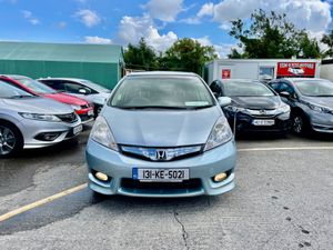 HONDA FIT SHUTTLE 2013 /1.3, HYBRID/ - Image 2
