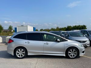 HONDA JADE 2015 /1.5 HYBRID/ - Image 4