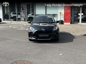 Toyota Yaris 1.5 HYBRID PLATINUM - Image 2
