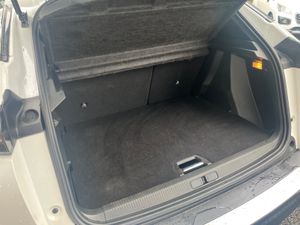 Peugeot 2008 2021 - Image 4