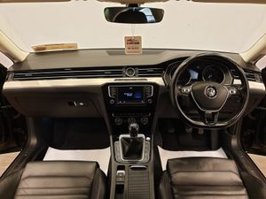 LOVELY VW PASSAT HIGHLINE 1.6TDI 120BHP 2016 - Image 4