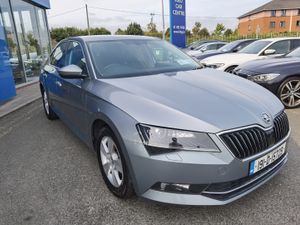 SKODA SUPERB 2.0TDI AMBITION DSG AUTOMATIC 150BHP - Image 3