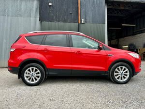 Ford Kuga 2016 Titanium low mileage - Image 4