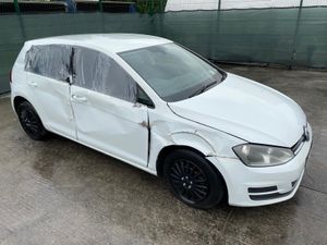 *2013 Volkswagen Golf  TDi - Image 4