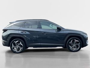 Hyundai Tucson 2WD Executive Plus HEV Auto - Image 2