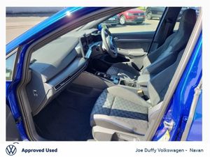 Volkswagen Golf R-line 1.5 TSI 116HP Auto  nos - Image 4
