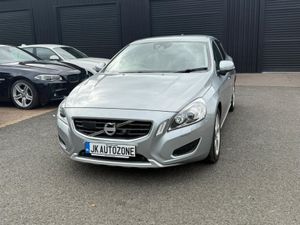 Volvo S60 1.6  E-DRIV AUTO - Image 3