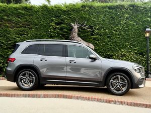 Mercedes-Benz 220D GLB 2020 AMG AUTO - Image 3