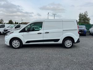 FORD TRANSIT CONNECT TREND INCLUDES VAT - Image 4