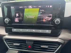 SEAT Leon 2020 2.0 diesel new model - Image 2