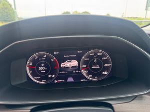 SEAT Leon 2020 2.0 diesel new model - Image 4