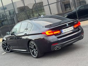 BMW 5-Series 2023 msport - Image 4