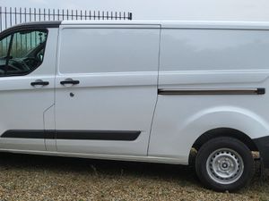Ford Transit Custom 2016 2.2 lwb - Image 4
